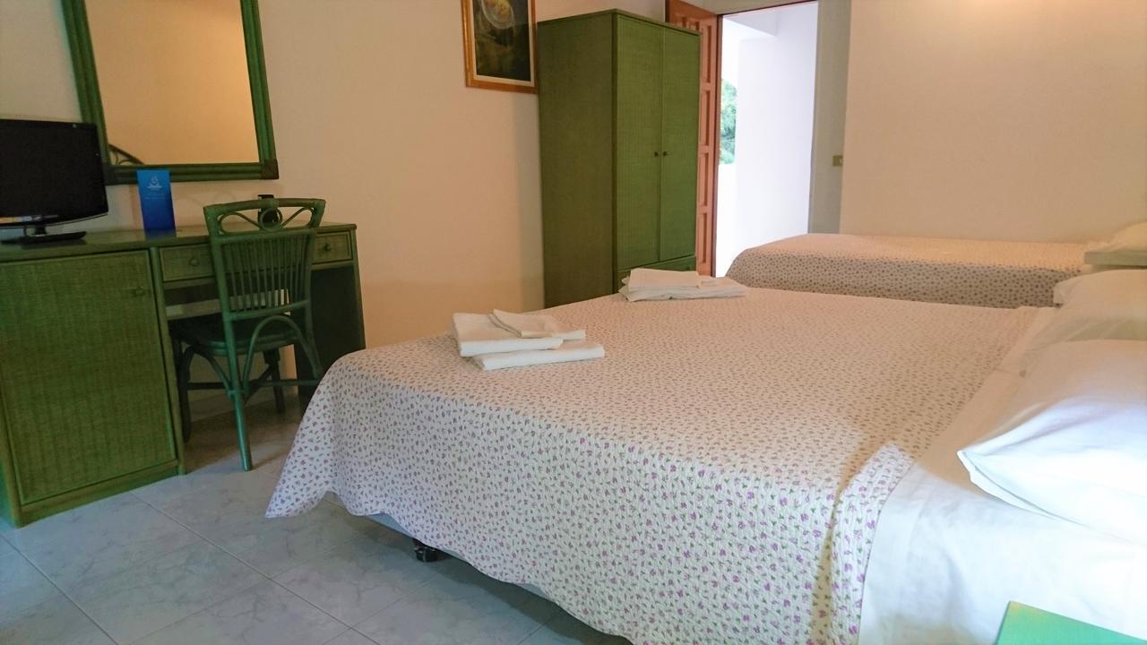 Il Complesso Saraceno Hotel Торе деле Стеле Екстериор снимка